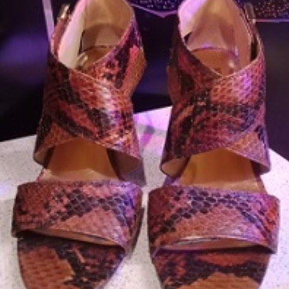 Michael Kors Shoes - Michael Kors snakeskin heels